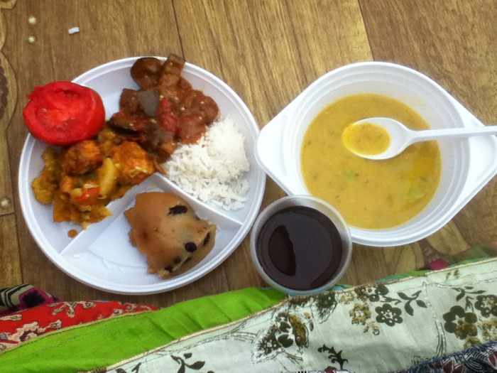 Бхакти-Сангама — прасад Бхакти-Сангама — прасад