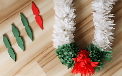 Цветочная гирлянда из бумаги