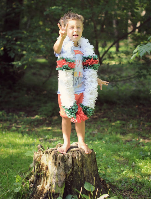 Цветочная гирлянда из бумаги