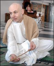 Его Милость Ачьюта Прийя — главный кришнаит в Украине — о своей жизни Его Милость Ачьюта Прийя — главный кришнаит в Украине — о своей жизни