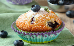 Кукурузные маффины с черникой