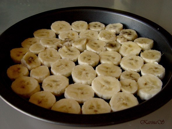 Банановый пирог без яиц Банановый пирог без яиц