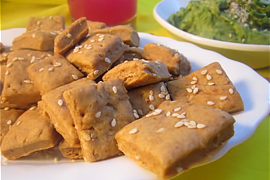 Крекер с паприкой