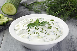 Cалат из огурцов в йогурте Cалат из огурцов в йогурте