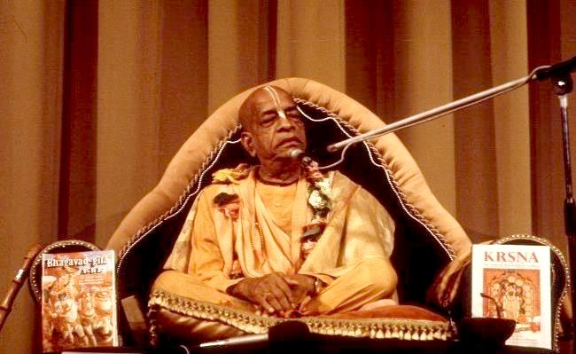 Шрила Прабхупада и его книги